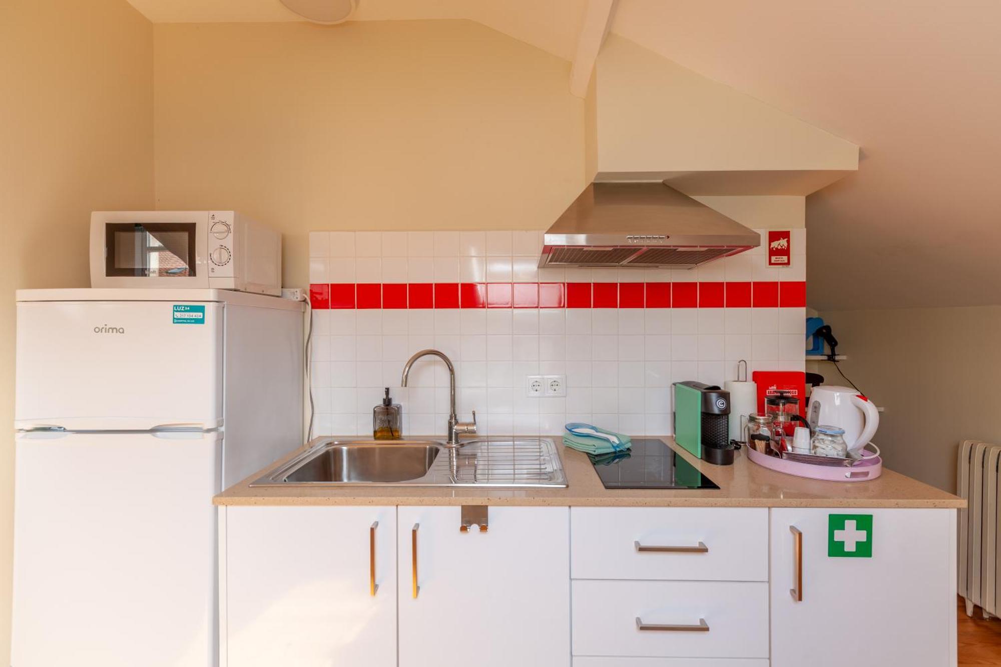 Sky Accommodations Studio Coimbra Eksteriør bilde
