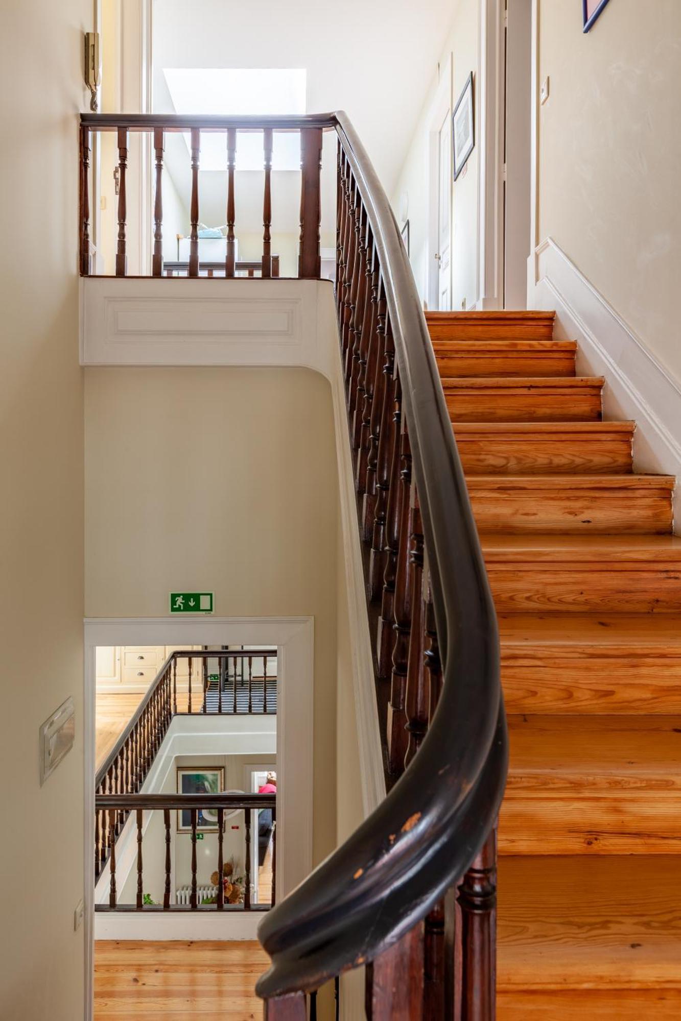 Sky Accommodations Studio Coimbra Eksteriør bilde